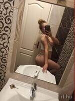 Hanna
  Budapest (7. dist.)
  19 years old