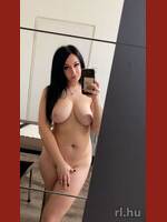 Bella
  Debrecen
  24 years old