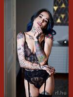 Nadia
  Budapest (5. ker.)
  25 éves