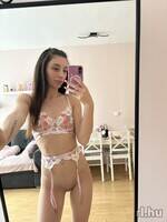 Angelina
  Budapest (7. Suchen)
  20 Alter