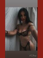 Nara
  Budapest (14. dist.)
  26 years old