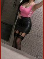 Barbi
  Szombathely
  18 years old